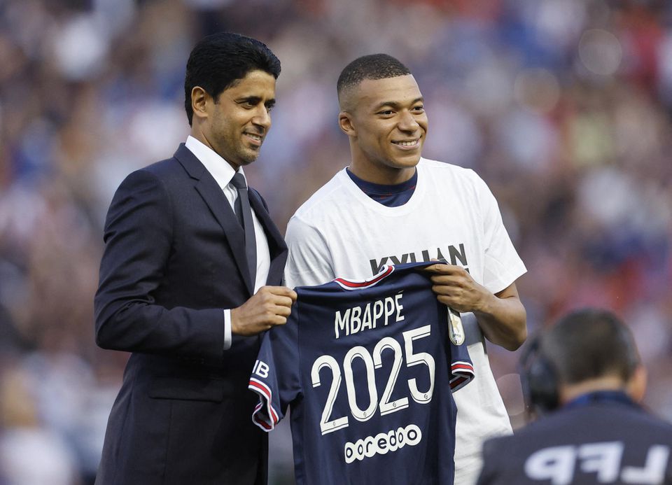 Kylian Mbappé a prezident PSG Nasser Al-Khelaifi