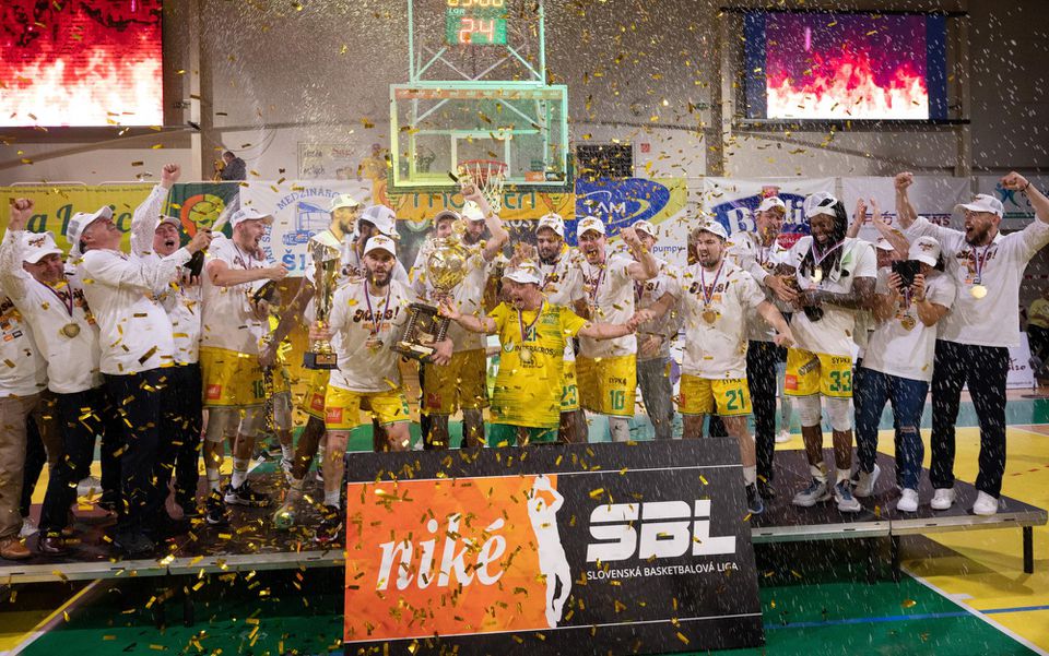 Patrioti Levice sa stali víťazmi Niké Slovenskej basketbalovej ligy