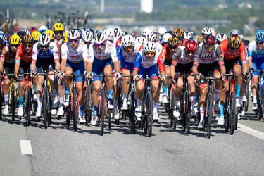 Tour de France 2022: Jazdca AG2R pozitívne testovali na koronavírus