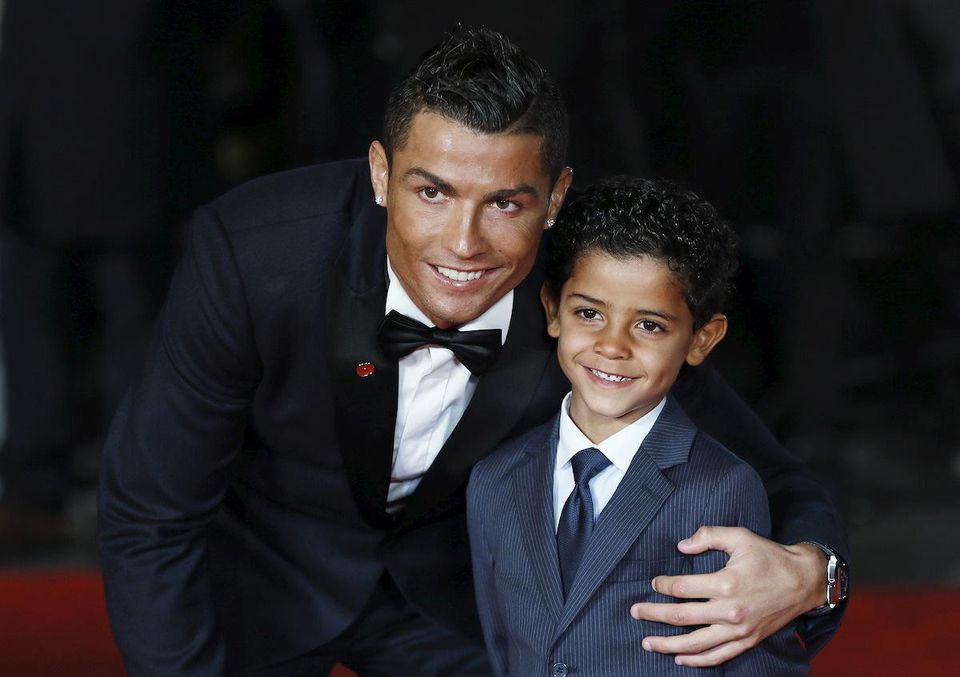 Cristiano Ronaldo so synom Juniorom.