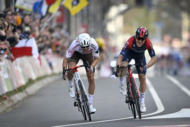 Amstel Gold Race: Tesný súboj rozhodol fotofiniš. Záverečný špurt ukoristil Kwiatkowski