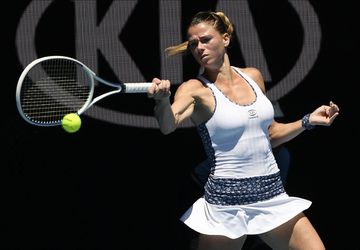 WTA Birmingham: Giorgová postúpila do štvrťfinále po trojsetovom boji, Ostapenková končí