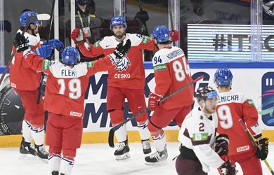 MS v hokeji: Česko rozpútalo proti Lotyšsku gólový uragán, po prvej tretine bolo „vymaľované“