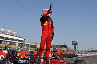 Veľká cena Francúzska: Ferrari zvolilo tímovú stratégiu. Pole position opäť získal Leclerc