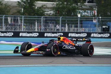 Veľká cena Miami: Verstappen nedal súperom šancu, Ferrari na stupni víťazov