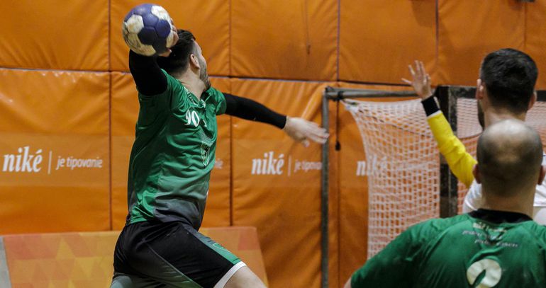 Niké Handball Extraliga: Nové Zámky na domácej palubovke deklasovali TJ Slovan Modra