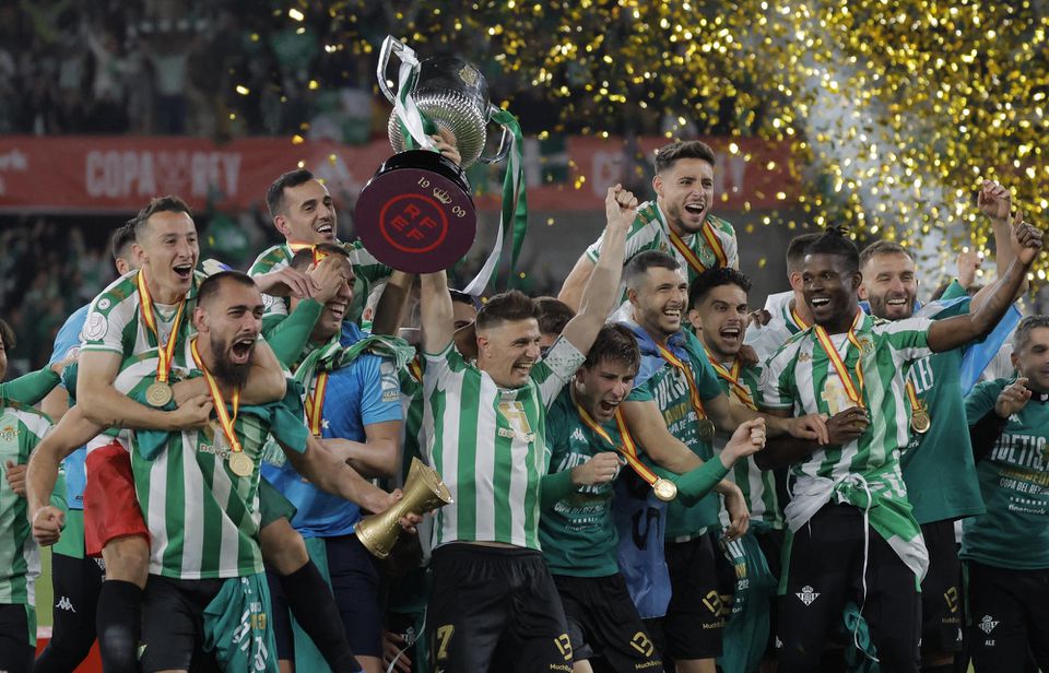 Betis Sevilla oslavuje triumf Copa del Rey