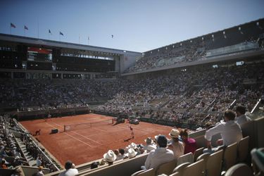Roland Garros nebude nasledovať Wimbledon. Na turnaji si zahrajú tenisti všetkých národností