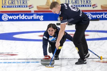 Curling-MS: Škóti vo finále porazili Švajčiarov a oslavujú zlato, bronz pre Nemcov