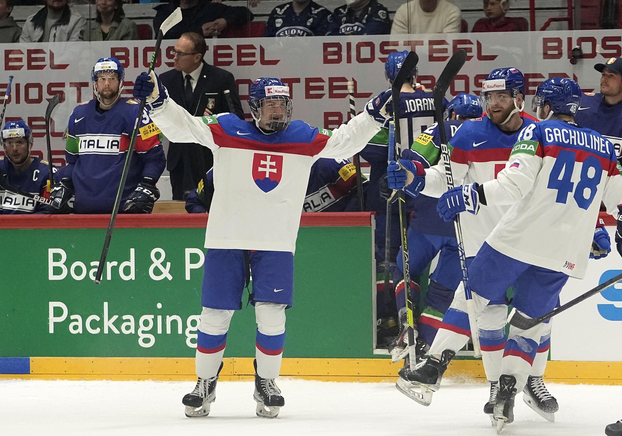 MS v hokeji 2022: Taliansko - Slovensko (Adam Sýkora, Adam Jánošík, Daniel Gachulinec)