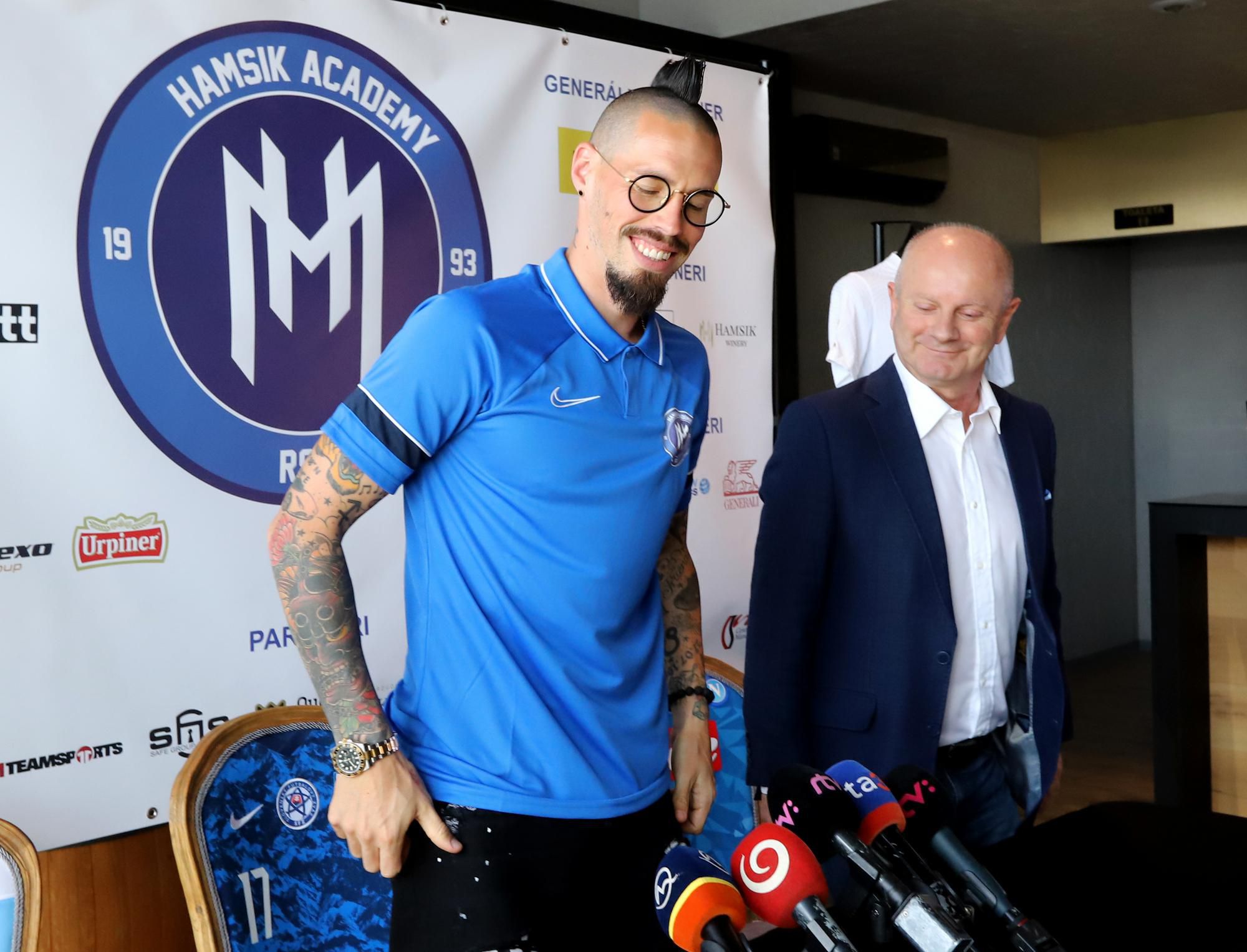 Tlačová konferencia so slovenským futbalistom Marekom Hamšíkom na tému predstavenie RSC Hamsik Academy