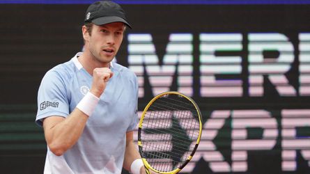 ATP Mníchov: Van de Zandschulp nastúpi vo finále proti Runemu