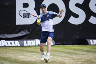 ATP Stuttgart: Andy Murray zdolal Stefanosa Tsitsipasa vo štvrťfinále