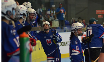 MS v hokejbale žien: Slovenky odštartovali turnaj prehrou s Češkami