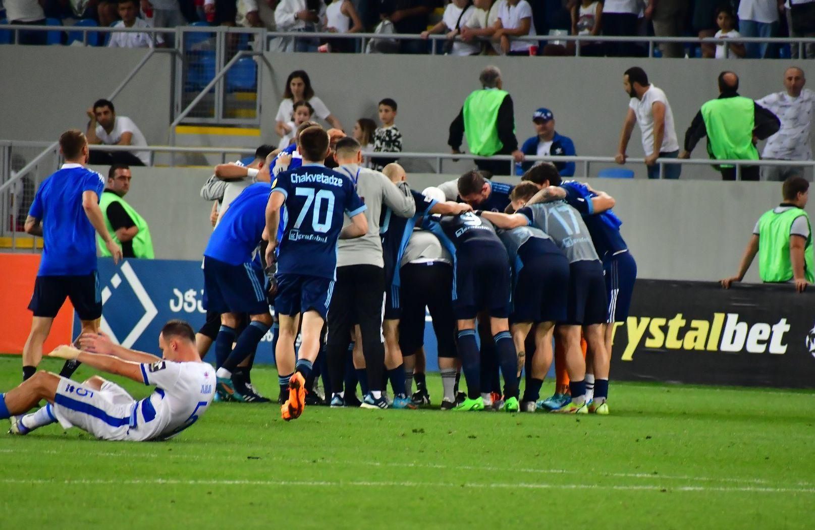 Hráči ŠK Slovan Bratislava po postupe cez Batumi