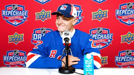 V 2. kole draftu NHL sa dočkal aj Adam Sýkora, vybral si ho klub z originálnej šestky