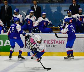 MS v hokeji U18 2022: Tréner Ivan Feneš: Týchto chlapcov uvidíme o pár rokov v mužskej reprezentácii