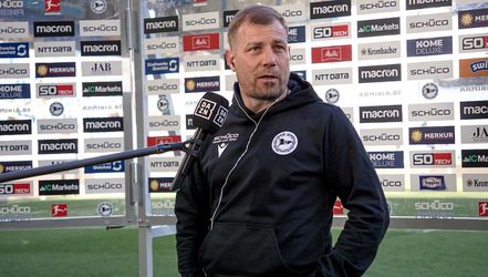 Frank Kramer už nie je trénerom klubu Arminia Bielefeld