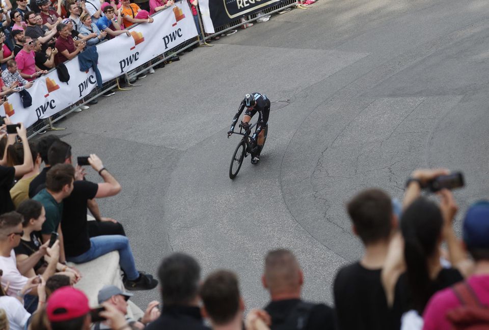 Francúzsky cyklista Romain Bardet