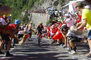 Tour de France 2022: Peter Sagan dostal zabrať. Froome sa vrátil zo zabudnutia, ale na víťaza nestačil