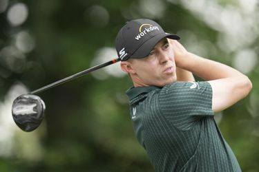 Golf: Matt Fitzpatrick zaskočil favoritov a prekvapujúco ovládol US Open