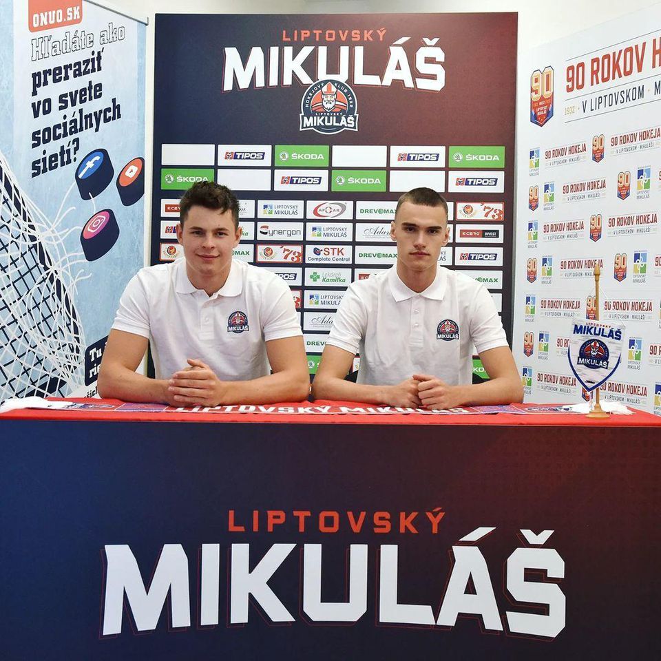 Mladí útočníci Kamil Walega a Markus Michalík