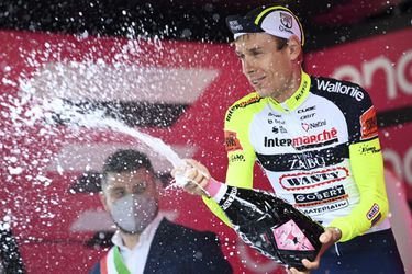 Giro: Jan Hirt sa teší z najväčšieho úspechu v kariére, český cyklista ovládol 16. etapu