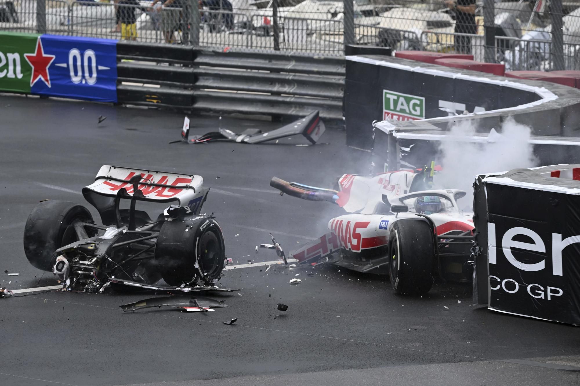 Mick Schumacher z tímu Haas havaroval na Veľkej cene Monaka