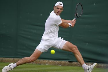 Wimbledon: Neúspešná premiéra. Lukáš Klein padol v úvodnom kole po päťsetovom súboji