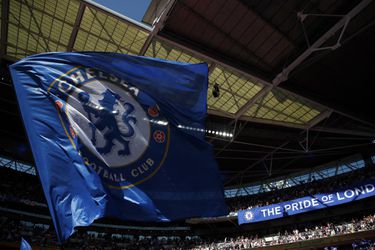 Dvaja nezaočkovaní hráči nemohli odcestovať s tímom Chelsea na predsezónne turné