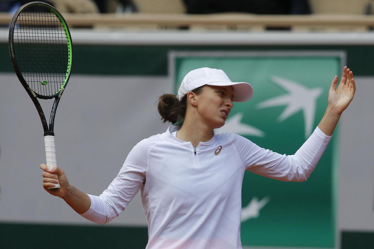 WTA Berlín Swiateková sa odhlásila z turnaja pre zranenie ramena