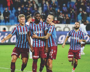 Trabzonspor s Hamšíkom otočil zápas, Slovák dostal žltú kartu