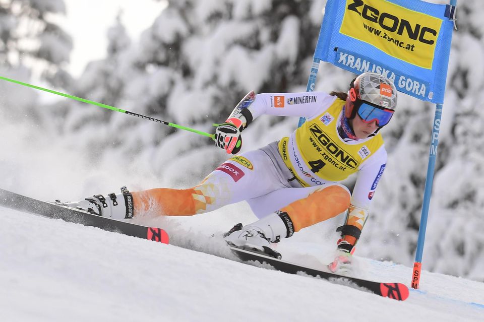 Slovenská lyžiarka Petra Vlhová v 1. kole obrovského slalomu žien Svetového pohára v alpskom lyžovaní v slovinskej Kranjskej Gore.