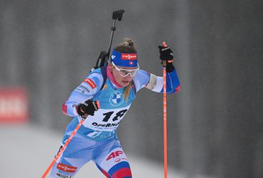 Biatlon - Paulína Fialková v pretekoch s hromadným štartom v Anterselve