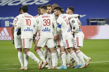 O triumfe Lyonu nad Saint-Étienne rozhodla penalta Dembeleho
