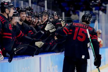 ZOH 2022: Kanaďania sa na postup do štvrťfinále nenadreli. Proti Číne potvrdili úlohu favorita