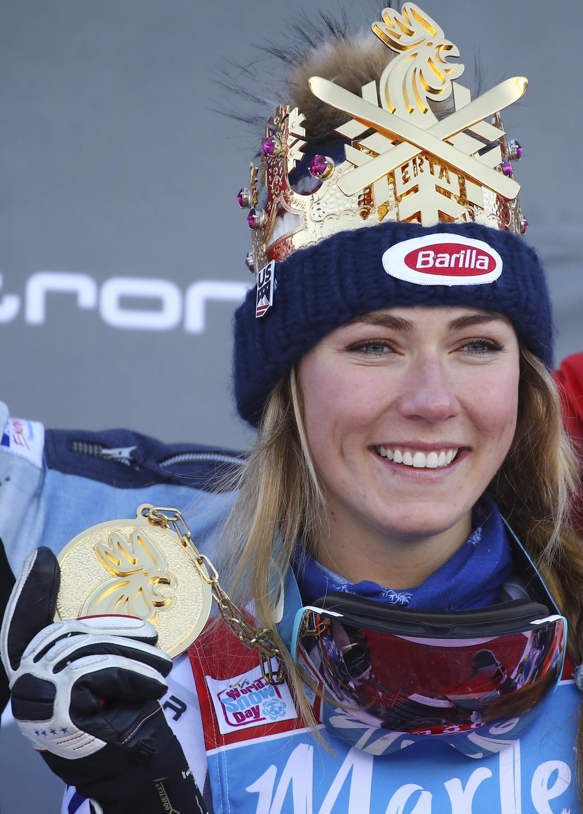 Mikaela Shiffrinová sa teší po triumfe v obrovskom slalome v talianskom Kronplatzi