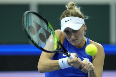 WTA Adelaide: Vondroušová postúpila do druhého kola. Svitolinová nestačila na Keysovú