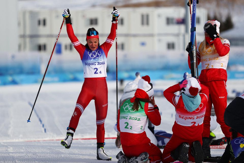 Ruské bežkyne na lyžiach sa tešia z víťazstva