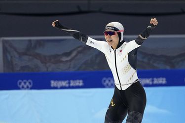 ZOH 2022 - rýchlokorčuľovanie: Japonka Takagiová získala v  olympijskom rekorde zlatú medailu