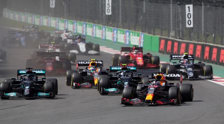 Lewis Hamilton a Max Verstappen v rovnakej formule? Rozdiely si všimne len málokto