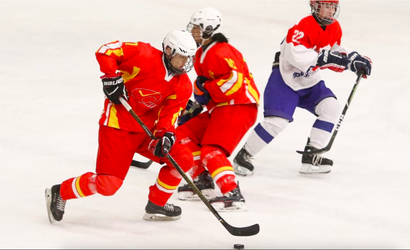Ruský hokejista bude na ZOH reprezentovať Čínu. Musí sa naučiť niekoľko slov