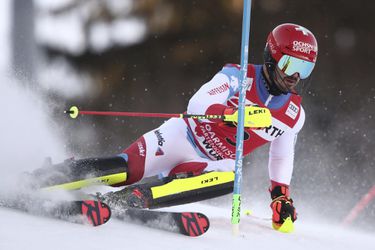 Svetový pohár: Loic Meillard vedie po 1. kole nedeľného slalomu v Ga-Pa