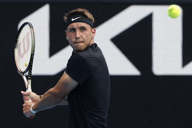 ATP Dauha: Alex Molčan vypadol v 2. kole s najvyššie nasadeným Shapovalovom