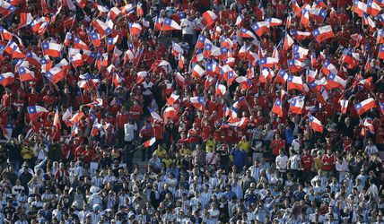 Iný kraj, iný mrav. Čilskí fanúšikovia priniesli na štadión mŕtvolu