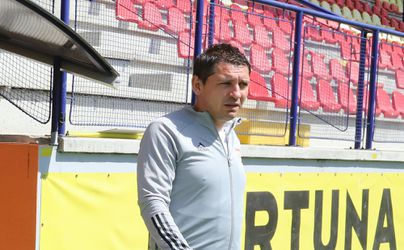 Asistent trénera MFK Ružomberok Peter Tomko nestratil lásku k futbalu ani po desiatich operáciách kolien