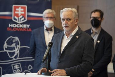 Majiteľ HC Slovan Rudolf Hrubý: Žiadna súkromná liga tu nemá priestor. Na KHL peniaze nedám