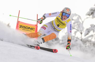 Pozrite si  fantastickú jazdu Petry Vlhovej v 1. kole obrovského slalomu v Kronplatzi