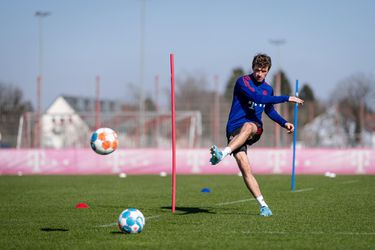 Müller s Neuerom sa zapojili do tréningu, môžu zasiahnuť už do zápasu proti Leverkusenu