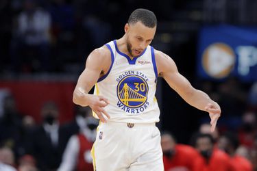 NBA: Stephen Curry verí, že Warriors pomôže v play off: Som optimista